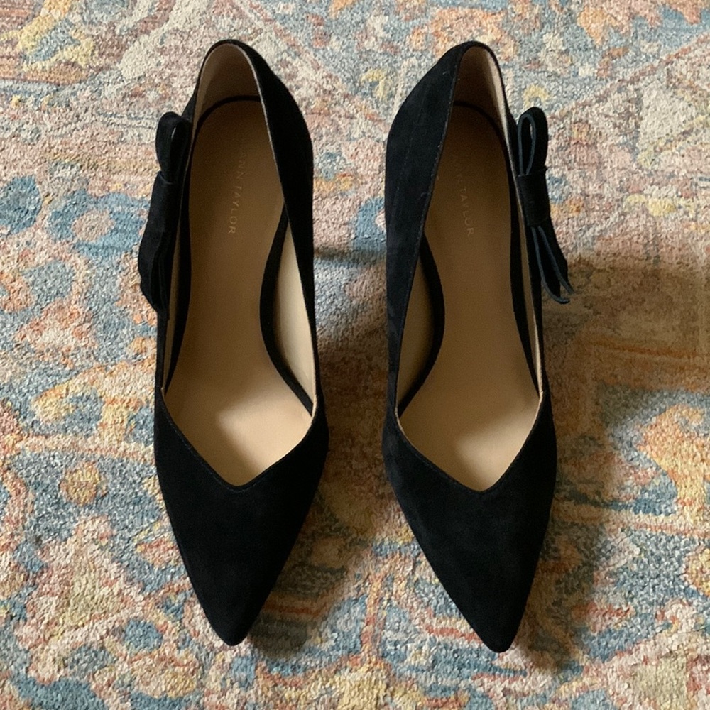 Ann Taylor Suede Heels